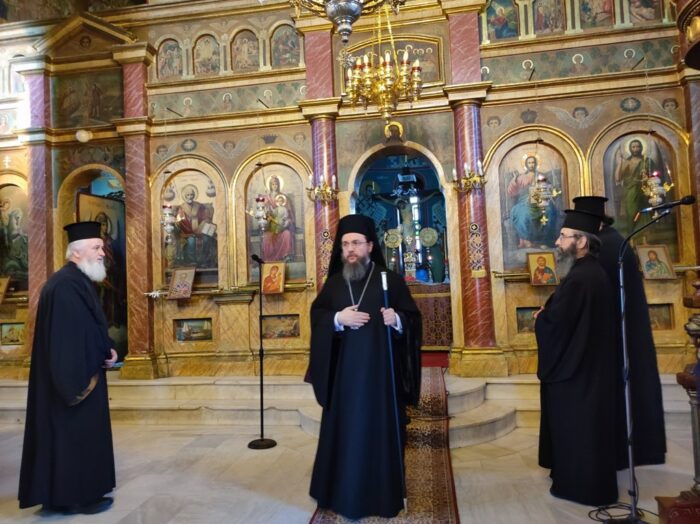 Σε κλίμα συγκίνησης στα Βρουβιανά Βάλτου η Εξόδιος Ακολουθία του π. Ιωάννη Μουτσώκου