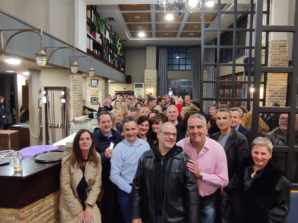 Reunion της “ηρωικής” Γ’ Λυκείου (τάξη του ’90) του Ε.Π.Λ. Αγρινίου!