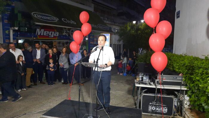 Παρουσία πλήθος κόσμου τα εγκαίνια του προεκλογικού γραφείου του υποψηφίου Βουλευτή Μίλτου Ζαμπάρα