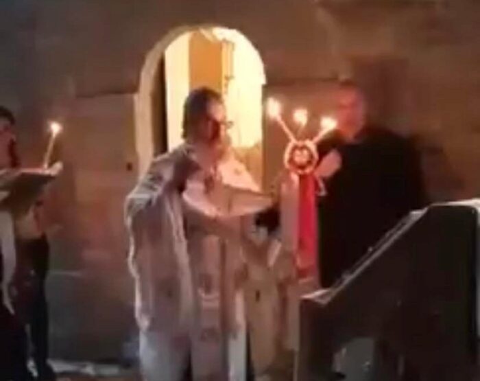 Στο Λαμπίρι Τριχωνίδας είπαν νωρίτερα το Χριστός Ανέστη….