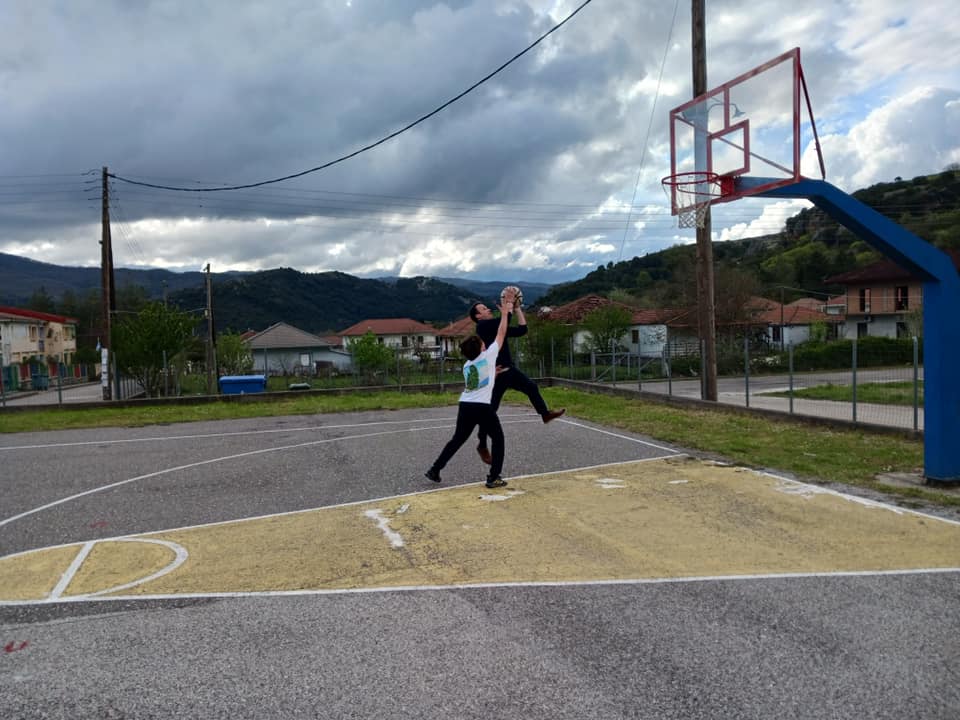 Ένα μικρό διάλειμμα από την εξόρμηση στα Ορεινά για ένα μονό για τον Μίλτο!