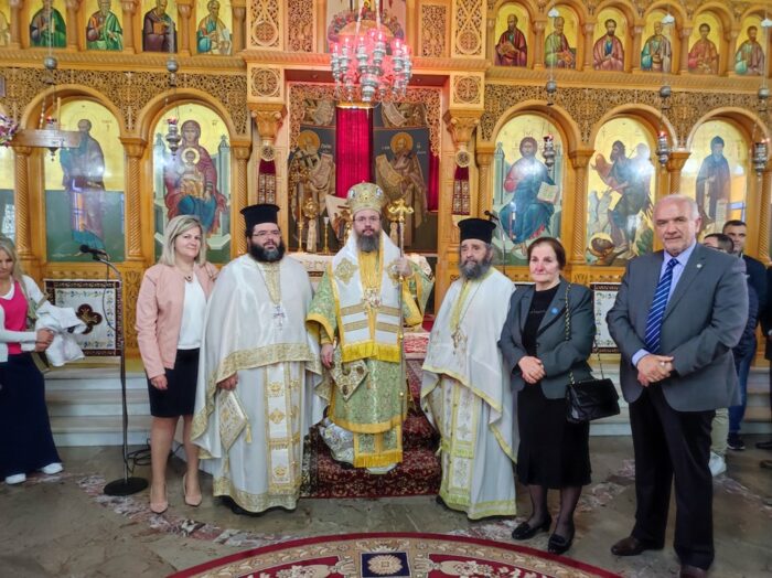 Η Κυριακή των Μυροφόρων στο Μεσολόγγι-οφφίκιο του πρωτοπρεσβυτέρου σε δύο ιερείς