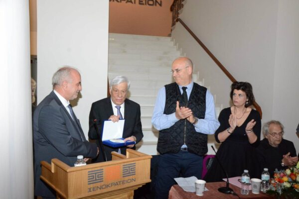 Στον γενέθλιο Τόπο του, στην Ι.Π Μεσολογγίου, εκδήλωση τιμής στη μνήμη του Σπύρου Μουστακλή, παρουσία Π.Παυλόπουλου