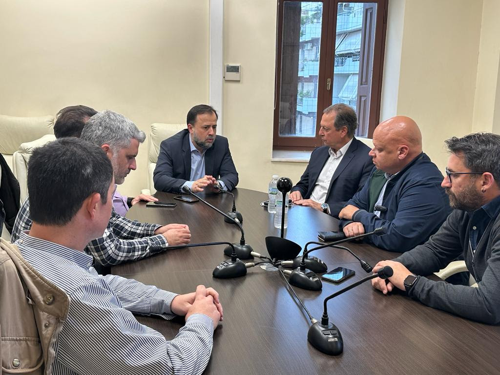 Τα τρία μεγάλα έργα της επόμενης τετραετίας στη συνάντηση του Σπήλιου Λιβανού με το ΤΕΕ Αιτωλοκαρνανίας