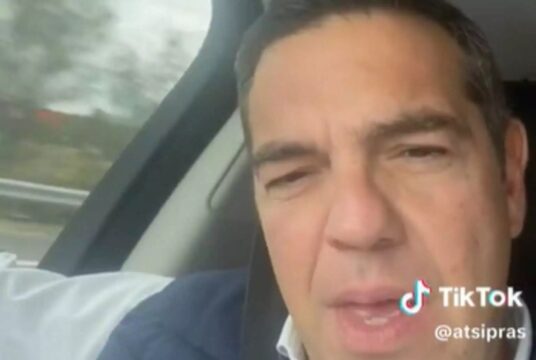 Τι αφηγούνταν καθ’ οδόν προς το Αγρίνιο ο Αλέξης Τσίπρας