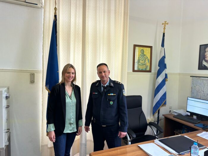 Επίσκεψη της Χριστίνας Φούντζουλα στις δημόσιες υπηρεσίες του Μεσολογγίου