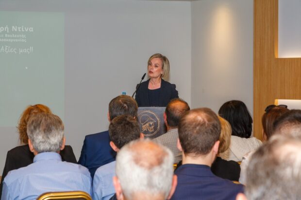 Ντίνα Κατσαρή σε ετεροδημότες: «Η Αιτωλοακαρνανία μετρά μόνο συνεχείς απώλειες, η δράση και ο αγώνας μονόδρομος»