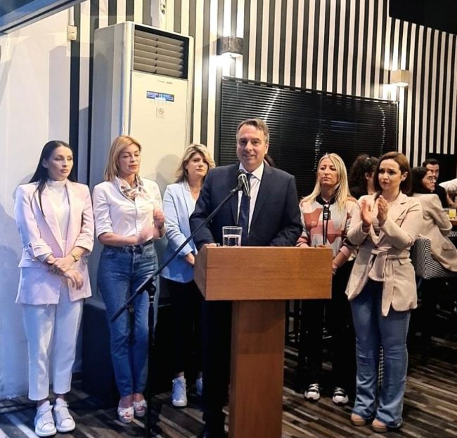 Μεγαλειώδης η συγκέντρωση του Θανάση Παπαθανάση στο Μεσολόγγι