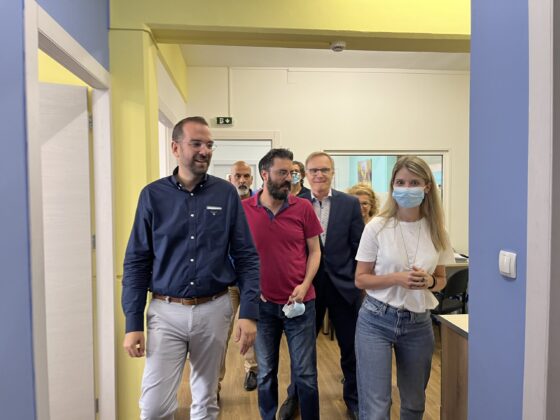 ΕΚ Αγρινίου: πικετοφορία για το πολύνεκρο ναυάγιο στην Πύλο