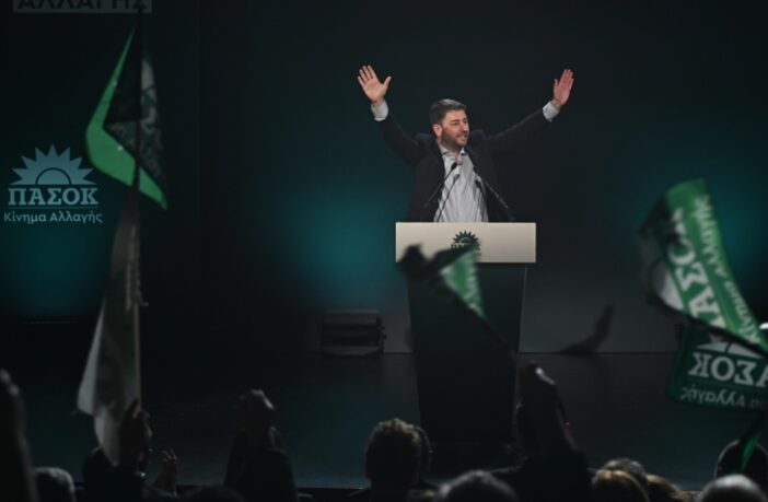 Ανδρουλάκης από Πάτρα: «Το ΠΑΣΟΚ είναι εδώ, ενωμένο, δυνατό» – ΒΙΝΤΕΟ