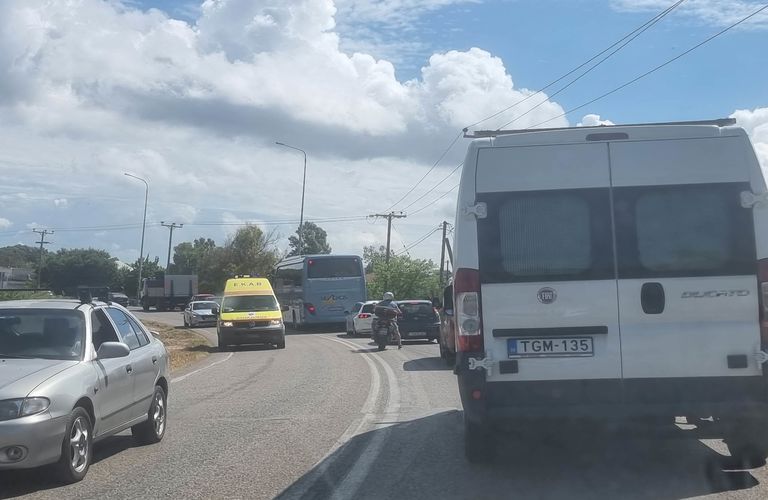 Βόνιτσα: Παράσυρση μικρού παιδιού μετά από τροχαίο