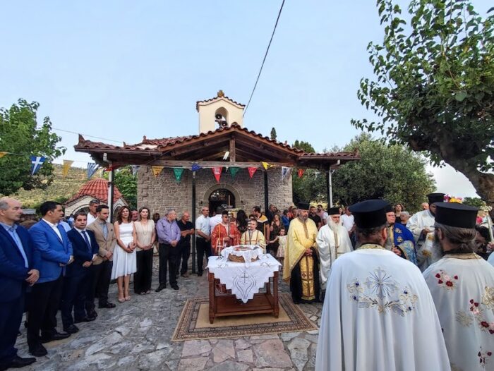 Εσπερινός του Ιερού Παρεκκλησίου της Παναγίας Βλαχέρνας στη Λεπενού