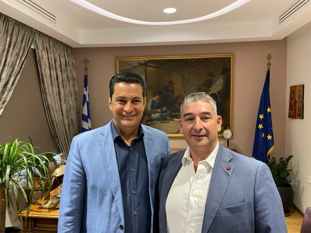 Υποψήφιος με το Γιώργο Παπαναστασίου ο Kώστας Χουλιάρας.