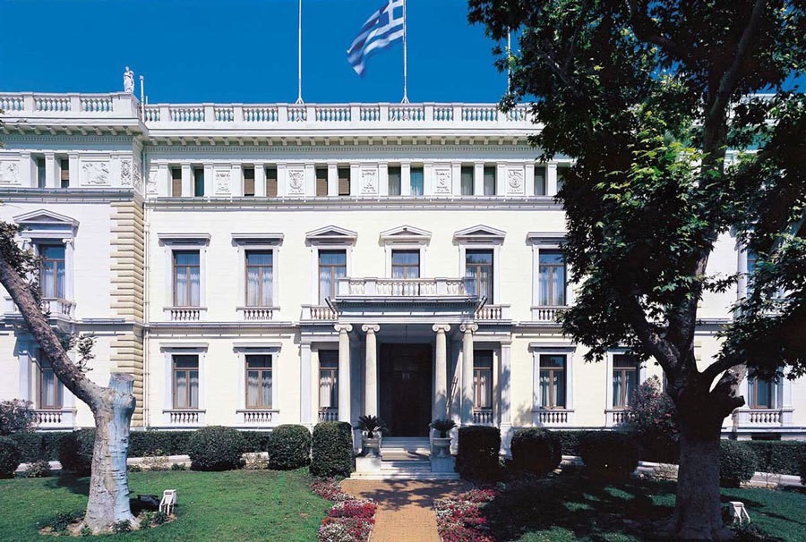 Ματαιώνεται η δεξίωση για την επέτειο της αποκατάστασης της Δημοκρατίας