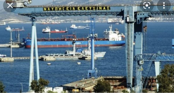 Ναυπηγεία Ελευσίνας: Εργαζόμενος εντοπίστηκε νεκρός σε λέμβο
