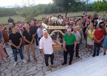 Με λαμπρότητα τελέστηκε στο Δοκίμη Αγρινίου ο εσπερινός της εορτής της Κοίμησης Θεοτόκου.