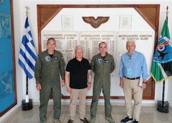 Παράδοση Drone και στην Πολεμική Αεροπορία – 117 ΠΜ από τονΑντιπεριφερειάρχη Φ. Ζαΐμη