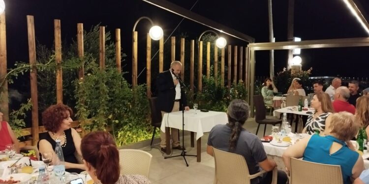 Με «αέρα» νίκης η πρώτη συνάντηση των υποψηφίων του συνδυασμού «Δημιουργική Ανατροπή»