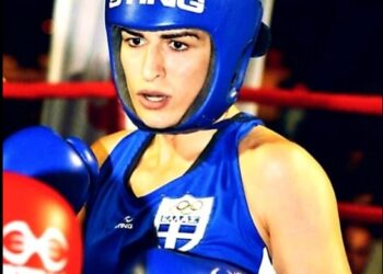 Η Πρωταθλήτρια  Πυγμαχίας Εβελίνα Μαυρομμάτη στο πλευρό του Κώστα Λύρου!