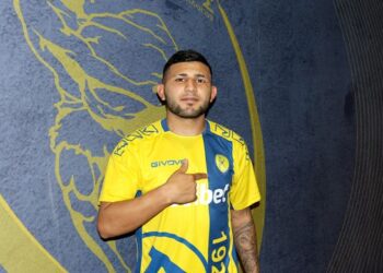 Στον Παναιτωλικό ανήκει από σήμερα ο Φακούντο Πέρες