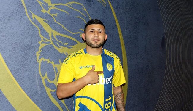 Στον Παναιτωλικό ανήκει από σήμερα ο Φακούντο Πέρες