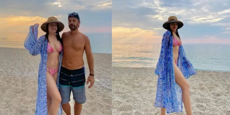 H Ιωάννα Παλιοσπύρου κάνει διακοπές στην Λευκάδα και μας συστήνει τον δίδυμο αδερφό της