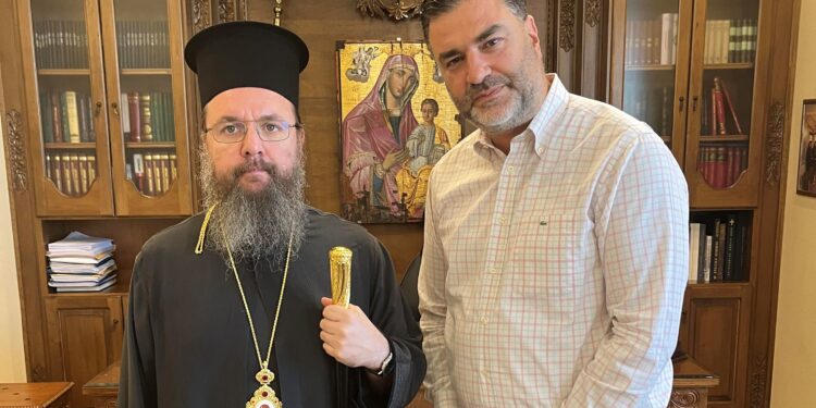 Τον  Μητροπολίτη Αιτωλίας και Ακαρνανίας επισκέφθηκε ο υποψήφιος Περιφερειάρχης Δυτικής Ελλάδας Σπ.Σκιαδαρέσης