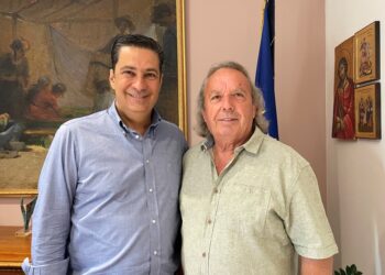 Παπαδόπουλος και Σιδέρης υποψήφιοι με Γ.Παπαναστασίου