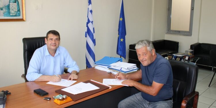 Σύμβαση συντήρησης του οδικού δικτύου υπέγραψε ο Δήμος Αμφιλοχίας