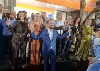 Μήνυμα Νίκης του Νεκτάριου Φαρμάκη στα εγκαίνια του εκλογικού του κέντρου στο Αγρίνιο