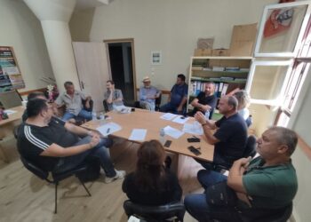 Το “Ανυπότακτο Αγρίνιο” με το ΔΣ των εργαζομένων του Δήμου