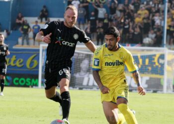 Παναιτωλικός – ΟΦΗ 1-1: Πάλεψαν και οι δύο, είχαν 41 τελικές, αλλά κανείς δεν έμεινε ευχαριστημένος