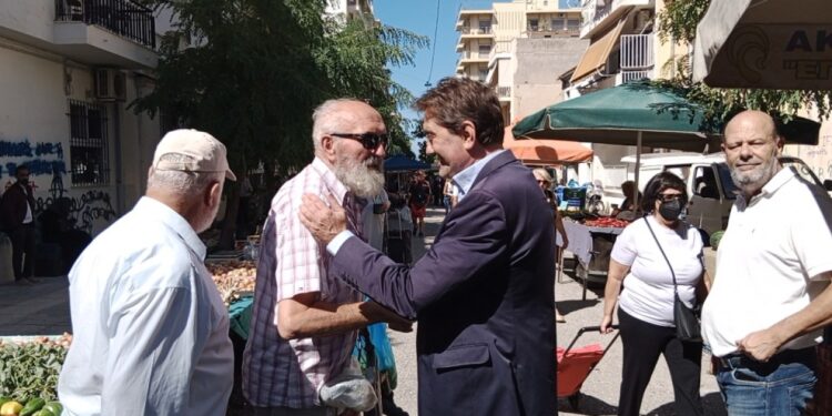 Περιοδεία του υποψηφίου Περιφερειάρχη Δυτικής Ελλάδας Κώστα Καρπέτα σε περιοχές της Πάτρας