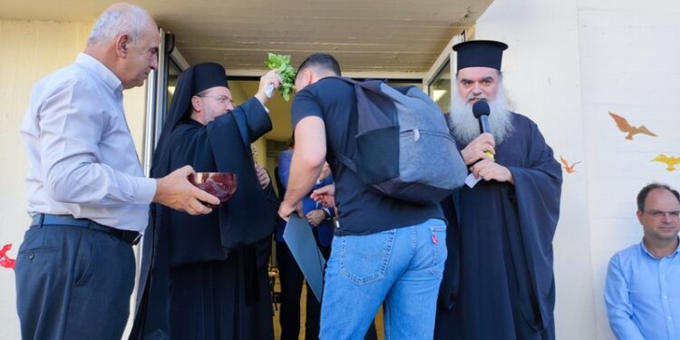 Αγρίνιο: Αγιασμός για την έναρξη της νέας χρονιάς στο Κοινωνικό Φροντιστήριο & στο Συσσίτιο Απόρων