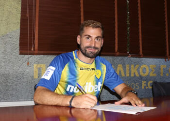 Παναιτωλικός: Ο Μαυρίας υπέγραψε για δύο χρόνια