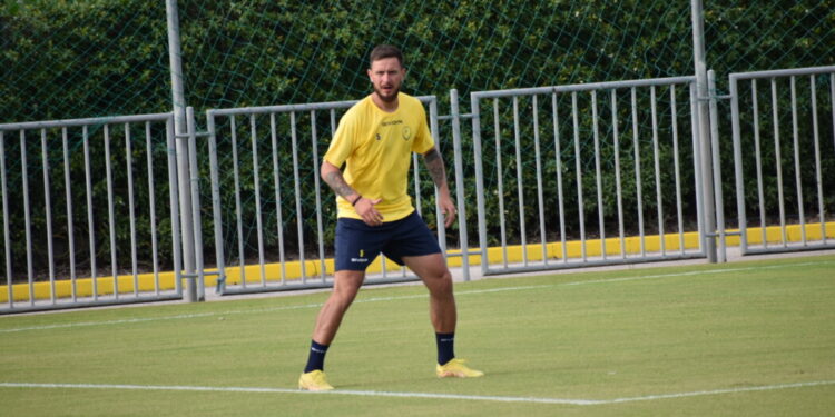 Παναιτωλικός: Εξετάσεις ο Μλάντεν