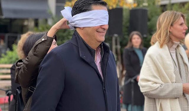 Νίκος Σταμούλης: Ωραίες οι φωτογραφίες αλλά αποτύχατε να κάνετε ράμπες αλλά και να τοποθετήσετε πλάκες να οδηγούν τους τυφλούς