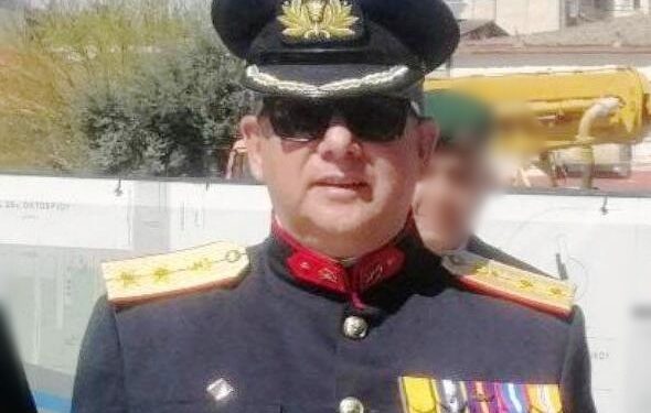 Ο Κώστας Καραμπούλης από την Κομπωτή προήχθη σε Συνταγματάρχης Πεζικού