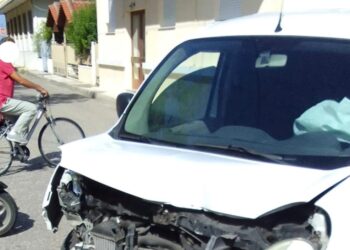 Τροχαίο με τραυματισμό στο κέντρο του Μεσολογγίου