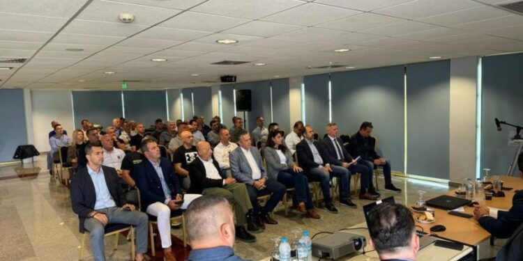Πάτρα: Γενική συνέλευση αξιωµατικών του Πυροσβεστικού Σώµατος