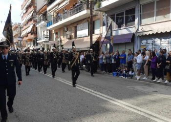 Με λαμπρότητα και εθνική υπερηφάνεια η παρέλαση στο Μεσολόγγι