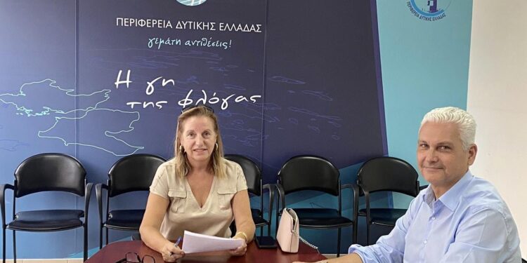 Υπέγραψε την παράδοση Drone στον Ερυθρό Σταυρό ο Αντιπεριφερειάρχης, Φωκίων Ζαΐμης