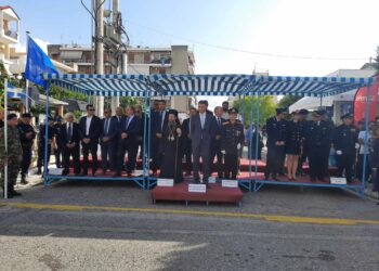 Με λαμπρότητα και εθνική υπερηφάνεια η παρέλαση στο Μεσολόγγι