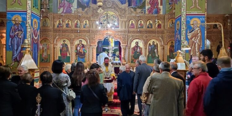 Στον Ιερό Ναό Αγίου Γεωργίου στο Χαλκιόπουλο Βάλτου ιερούργησε ο  Μητροπολίτης