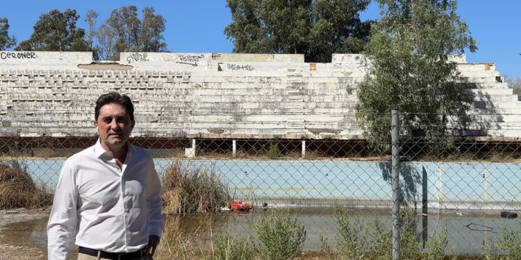 Κ. Καρπέτας για ανάπλαση κολυμβητηρίου Αγυιάς