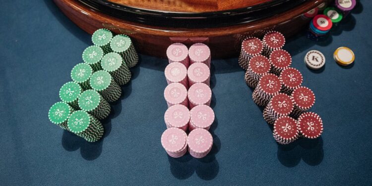 Τα ιδιαίτερα χαρακτηριστικά της επίδρασης του κλάδου των τυχερών παιχνιδιών στην ελληνική οικονομία