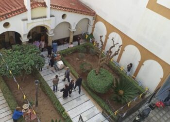 Με λαμπρότητα εορτάστηκε η μνήμη των Αγίων Αναργύρων στο Αγρίνιο