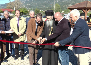 Εγκαίνια στα έργα ανάπλασης στο παραλιακό μέτωπο της Ναυπάκτου