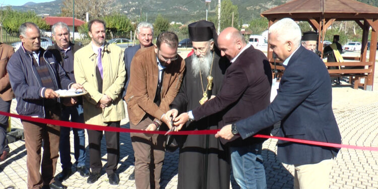 Εγκαίνια στα έργα ανάπλασης στο παραλιακό μέτωπο της Ναυπάκτου