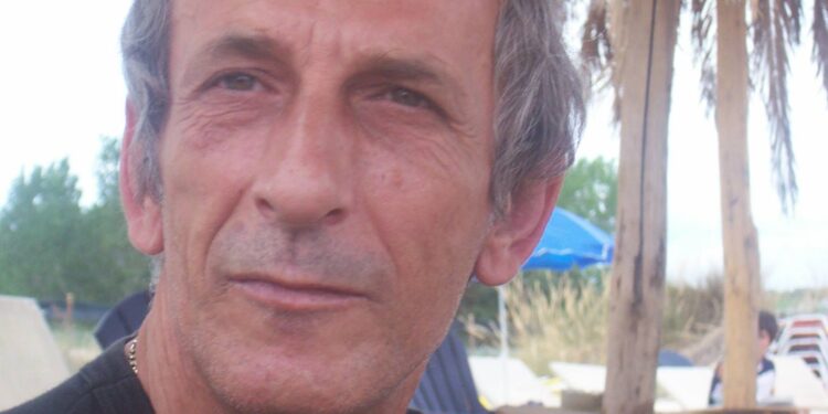 Θλίψη στις Οινιάδες για τον θάνατο του Τάκη Νικολετάκη